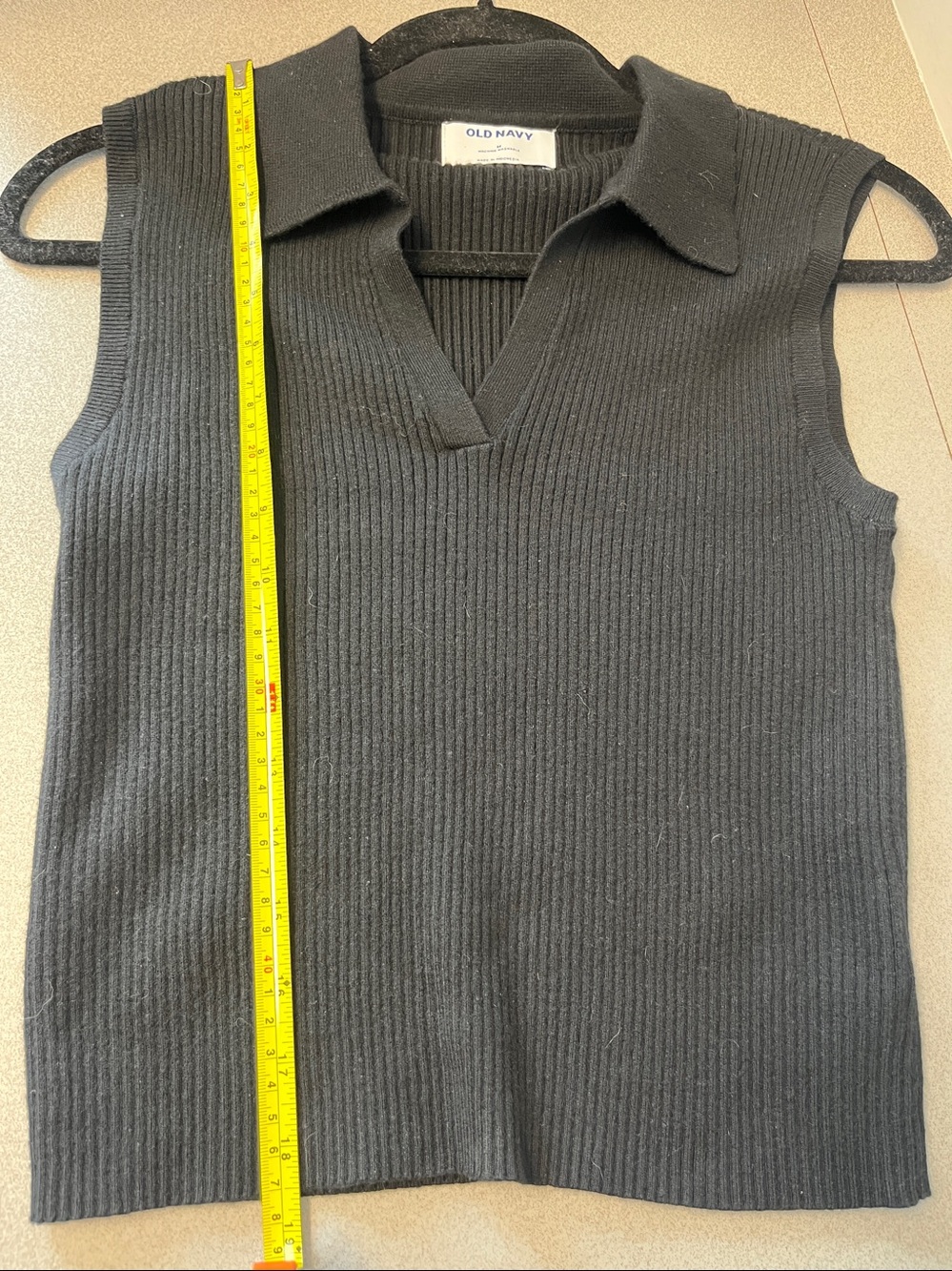 NWT Old Navy Black Ribbed Sleeveless Polo Crop Tank Sweater Top Sz M - Picture 8 of 9